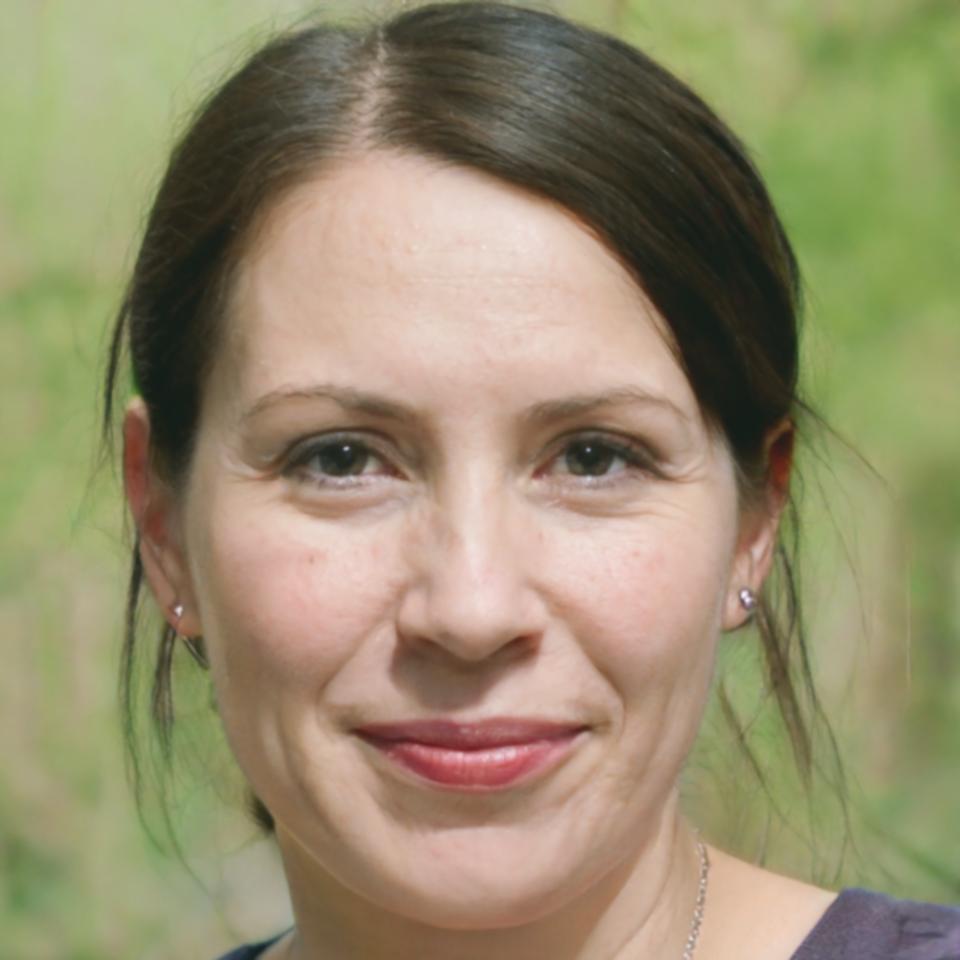 Mentor Ioana Cârstea